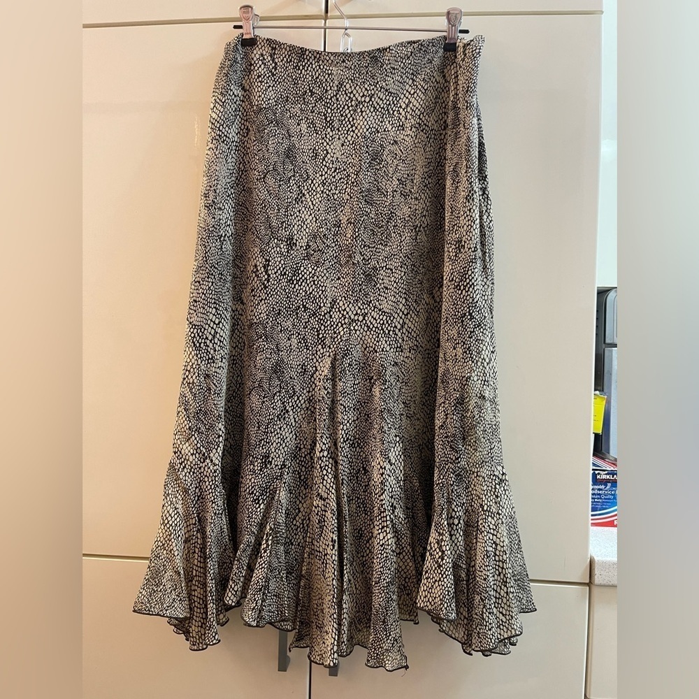 TAHARI Animal Print Skirt Flare Size 10 Knee Length